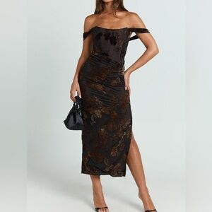 Showpo. Brown Karlene Ruched Corset Burnout Midi Dress SIZE 12